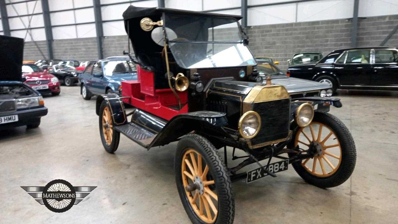 Lot 54 - 1921 FORD MODEL T