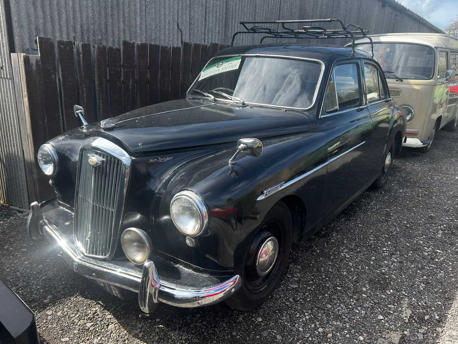 Lot 84 - 1955 WOLSELEY 4/44