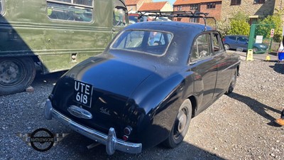 Lot 84 - 1955 WOLSELEY 4/44