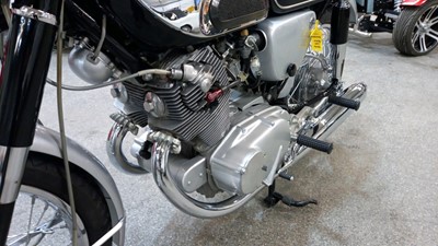 Lot 67 - 1964 HONDA CB72