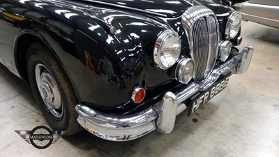 Lot 465 - 1967 DAIMLER V8 250