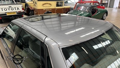 Lot 382 - 1990 ROVER 827 SLI