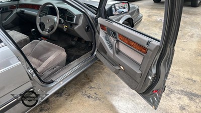 Lot 382 - 1990 ROVER 827 SLI