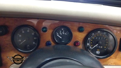 Lot 134 - 1996 MG RV8