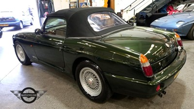 Lot 134 - 1996 MG RV8