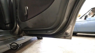 Lot 462 - 2002 MG ZS