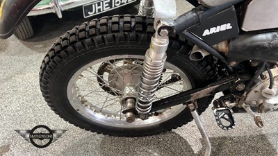 Lot 325 - 1956 ARIEL HT5