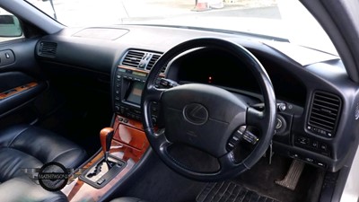 Lot 484 - 2000 LEXUS LS400 AUTO