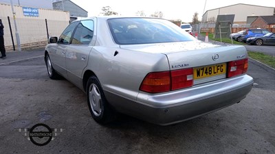 Lot 484 - 2000 LEXUS LS400 AUTO