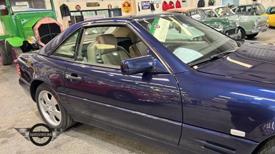 Lot 340 - 1996 MERCEDES SL 320 AUTO