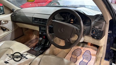 Lot 340 - 1996 MERCEDES SL 320 AUTO