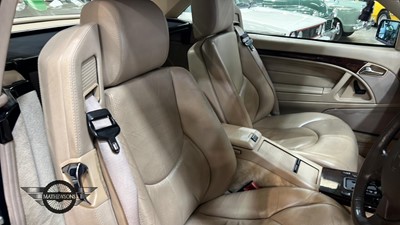 Lot 340 - 1996 MERCEDES SL 320 AUTO