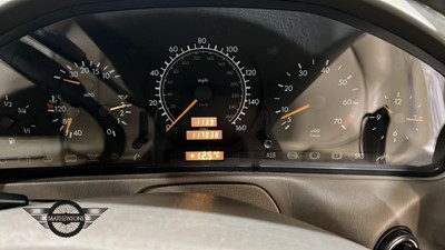 Lot 340 - 1996 MERCEDES SL 320 AUTO