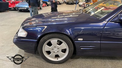 Lot 340 - 1996 MERCEDES SL 320 AUTO