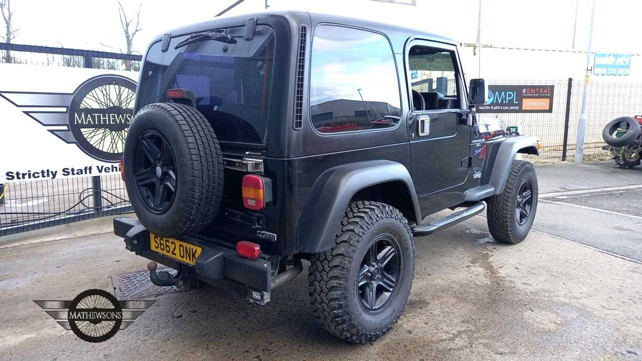 Lot 492 - 1998 JEEP WRANGLER 4.0 SPORT