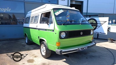 Lot 512 - 1981 VOLKSWAGEN CAMPER