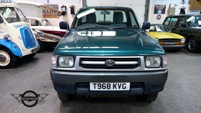 Lot 366 - 1999 TOYOTA HILUX 2.4 TURBO-D4WD