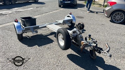 Lot 593 - TOW DOLLY