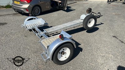 Lot 593 - TOW DOLLY