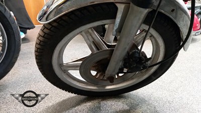 Lot 176 - 1978 HONDA 250 SUPERDREAM