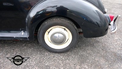 Lot 625 - 1955 MORRIS MINOR 1000