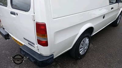 Lot 301 - 1990 AUSTIN MAESTRO 500 L