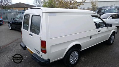 Lot 301 - 1990 AUSTIN MAESTRO 500 L