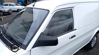 Lot 301 - 1990 AUSTIN MAESTRO 500 L