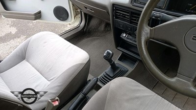 Lot 301 - 1990 AUSTIN MAESTRO 500 L