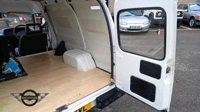 Lot 301 - 1990 AUSTIN MAESTRO 500 L