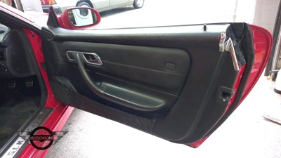 Lot 617 - 2002 MERCEDES SLK 200 KOMPRESSOR