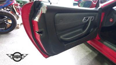 Lot 617 - 2002 MERCEDES SLK 200 KOMPRESSOR
