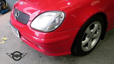 Lot 617 - 2002 MERCEDES SLK 200 KOMPRESSOR