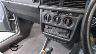 Lot 690 - 1990 MERCEDES 190E AUTO