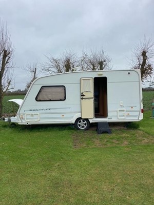 Lot 661 - SWIFT CORNICHE 152/2 CARAVAN