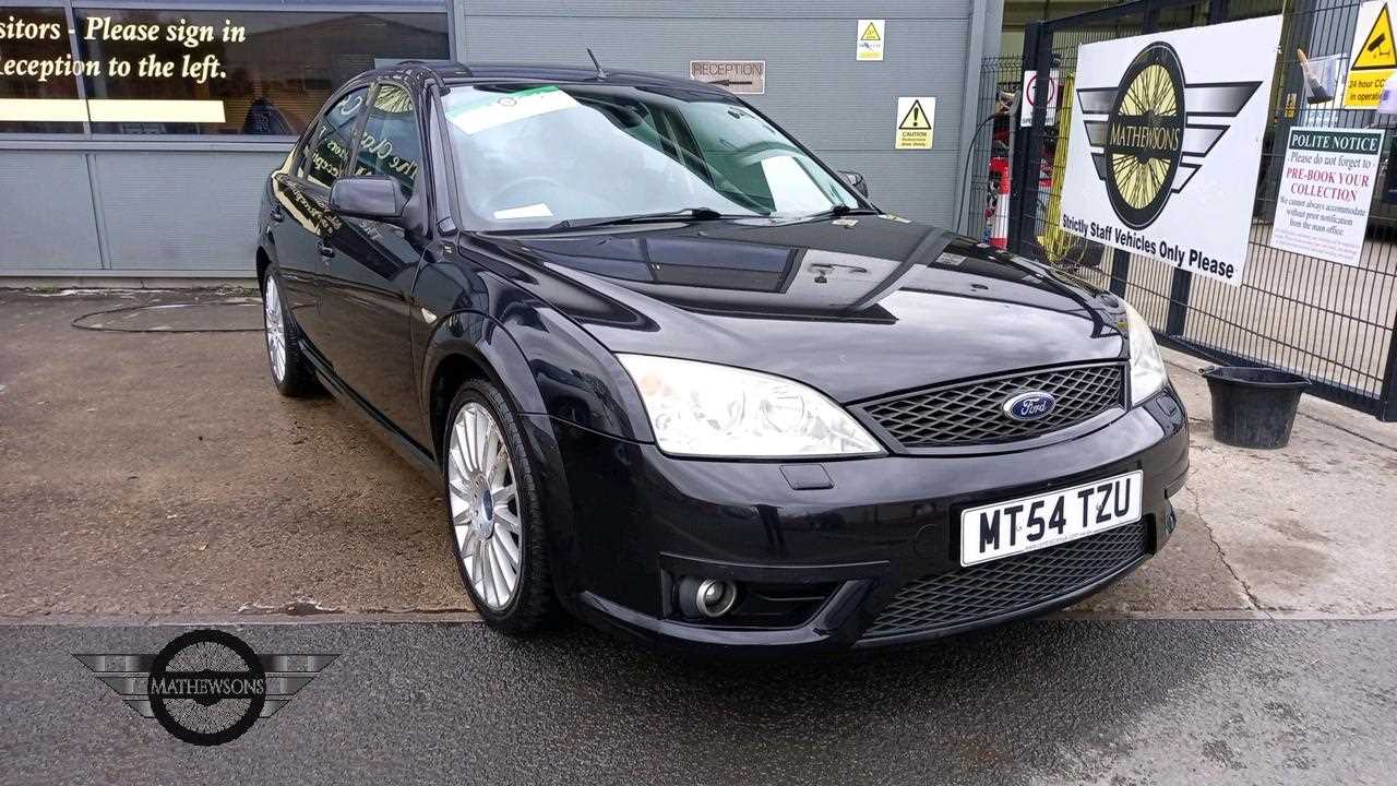 Lot 4 - 2004 FORD MONDEO ST220