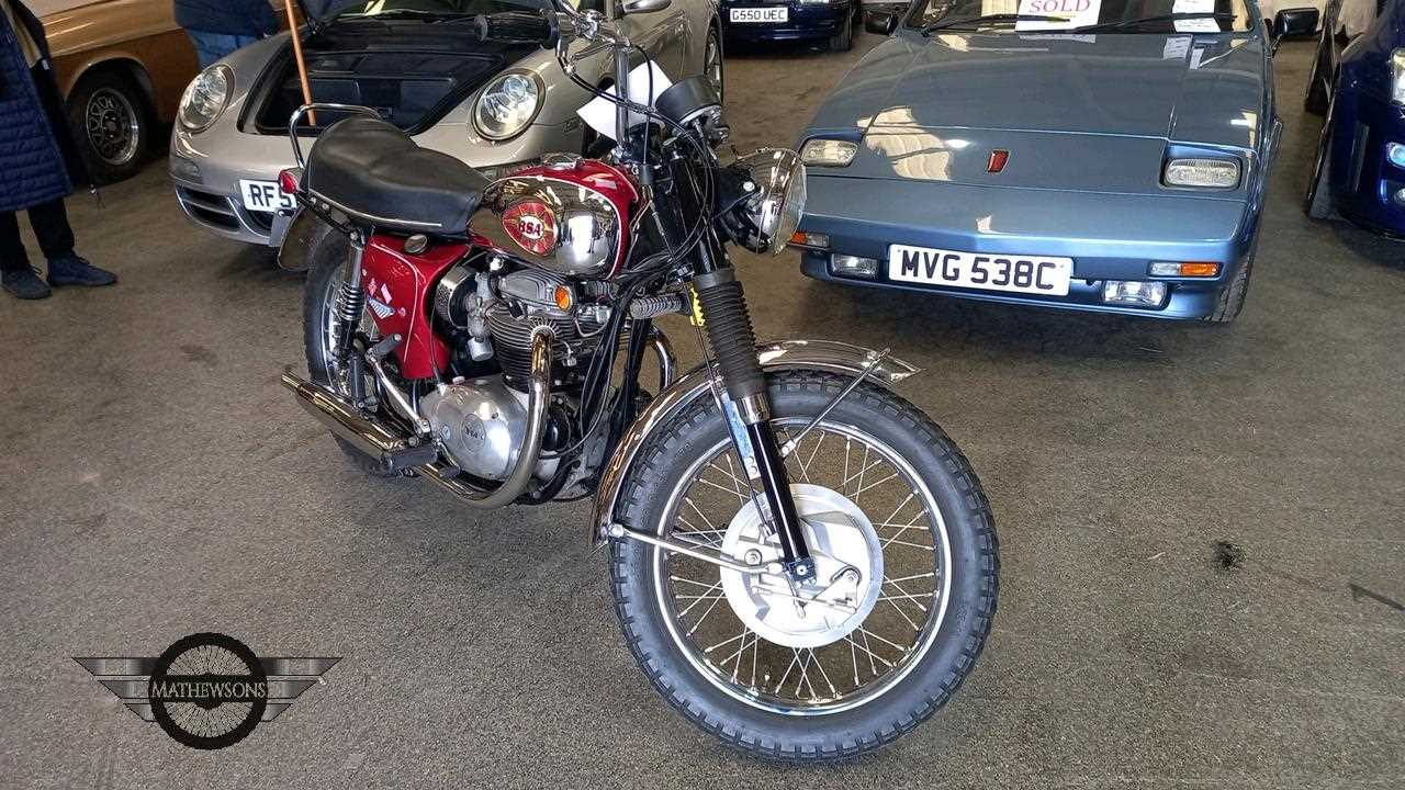 Lot 634 - 1970 BSA A65