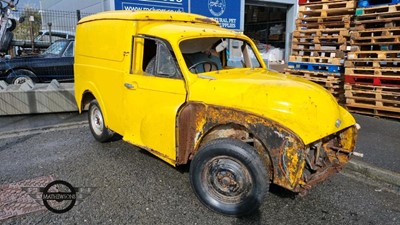 Lot 702 - 1972 MORRIS VAN