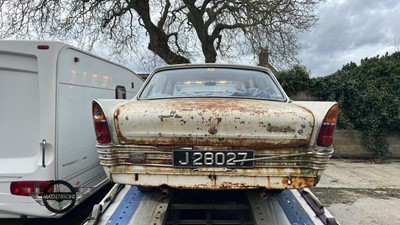 Lot 317 - FORD ZODIAC