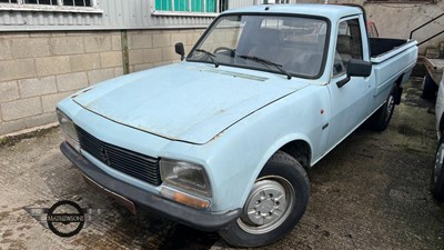 Lot 242 - 1988 PEUGEOT 504 GL DIESEL