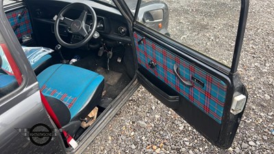 Lot 730 - 1995 ROVER MINI SIDEWALK