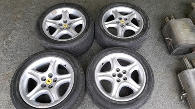 Lot 277 - FERRARI 456  1994-1997 SET OF ALLOY WHEELS AND TYRES 2X 255/45/17 2X 285/40/17