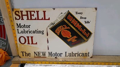 Lot 267 - SHELL MOTOR LUBRICATING OIL ENAMEL SIGN
