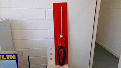 Lot 447 - SNAPON ADVERTISING MOUNTED SCREWDRIVER 53"X11"