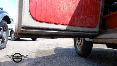 Lot 490 - 1965 MORRIS MINOR 1000