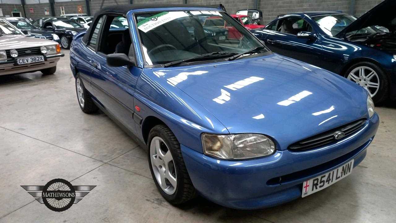 Lot 537 1997 FORD ESCORT CALYPSO