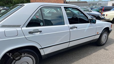 Lot 67 - 1988 MERCEDES 190E AUTO