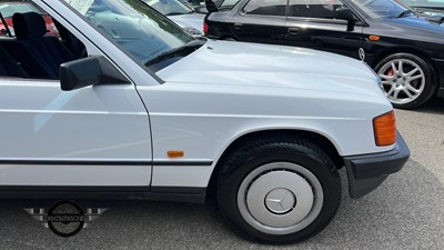 Lot 67 - 1988 MERCEDES 190E AUTO