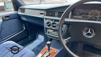 Lot 67 - 1988 MERCEDES 190E AUTO