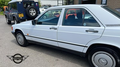 Lot 67 - 1988 MERCEDES 190E AUTO